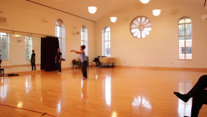 Documentary footage of Don't Explain rehearsal 2018